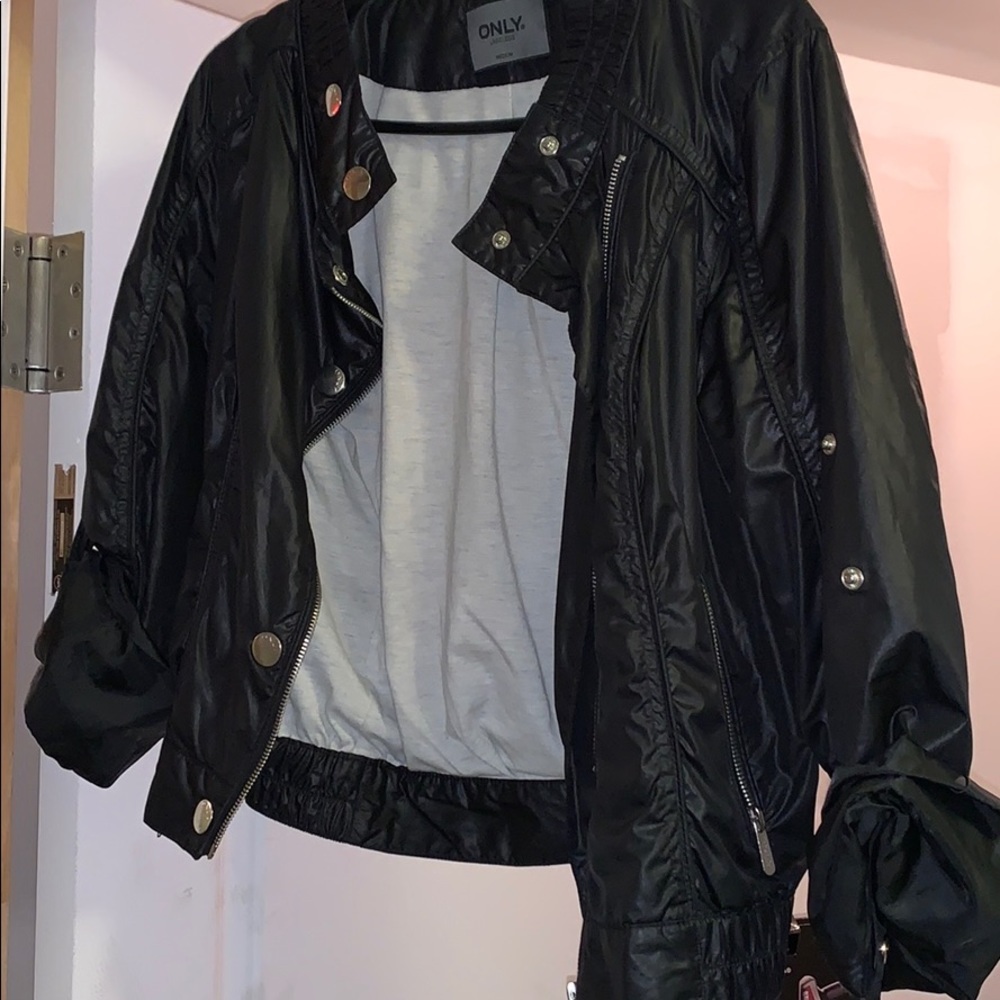 Polyester Only jacket - Picture 5 of 5